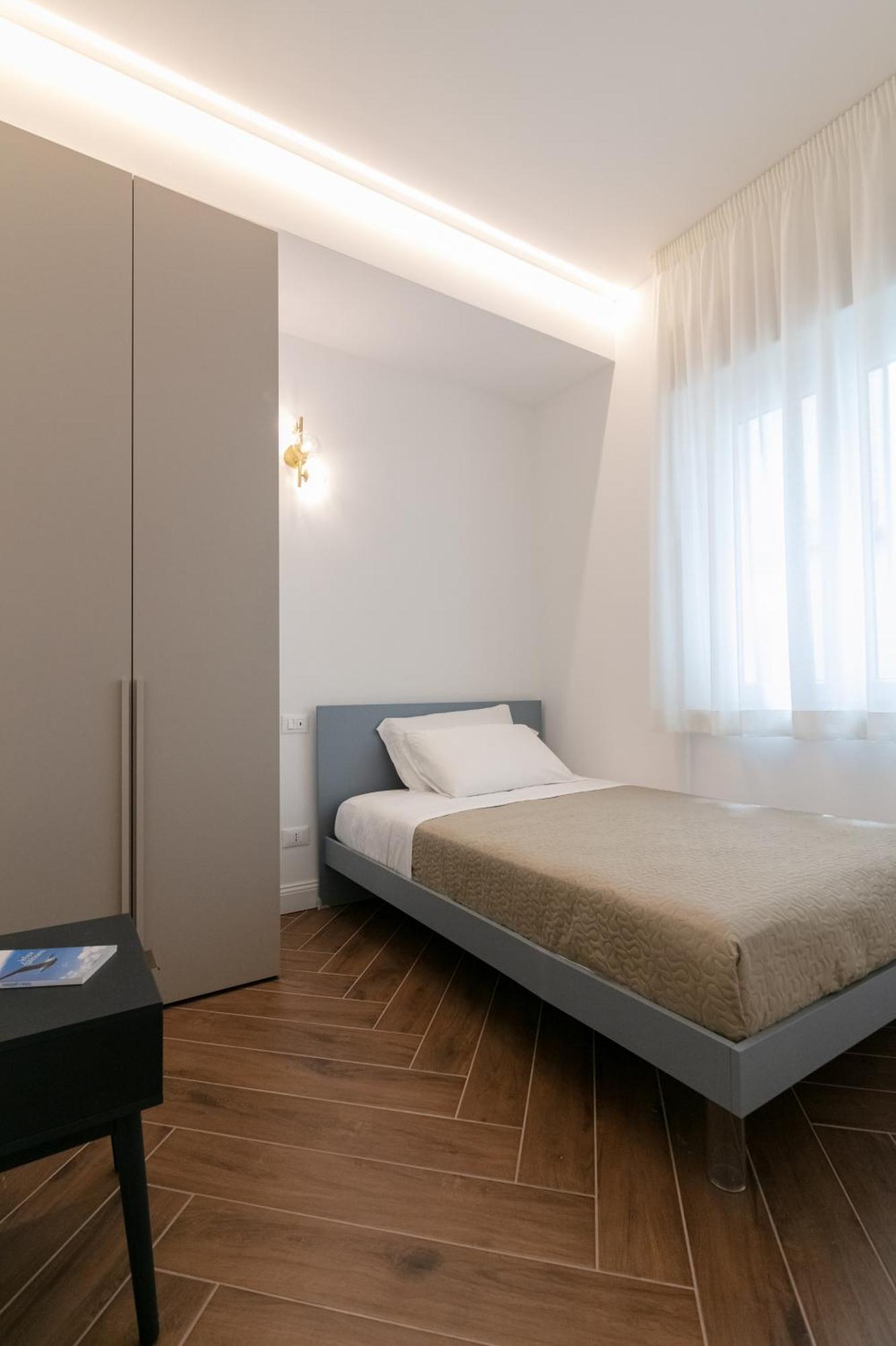 Mt Apartments Термоли Экстерьер фото